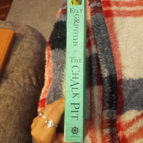 The Chalk Pit Book - Picture 3 of 7